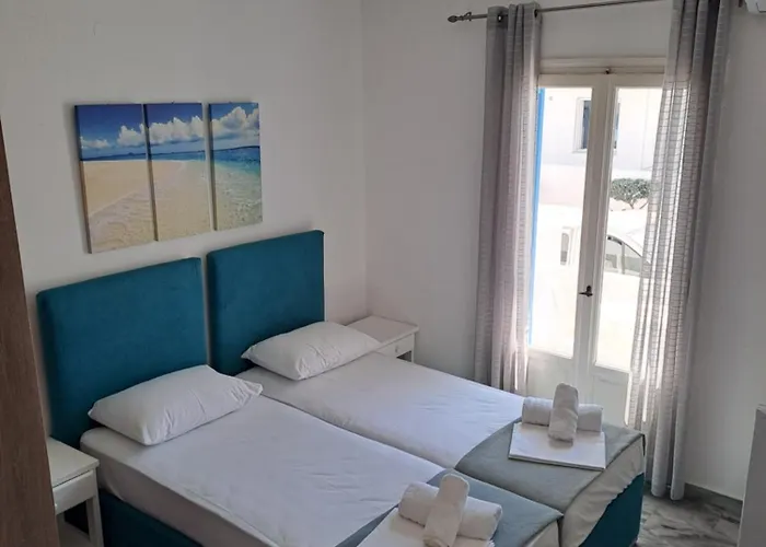 Frangiscos Hostel Páros