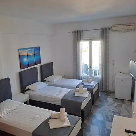 Frangiscos Hostel *